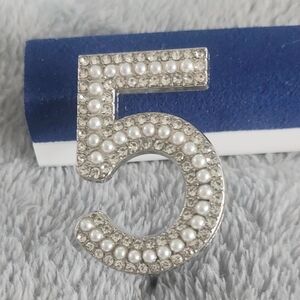 Women's Unbranded Silver & White Pearl Number 5 Brooch, One Size